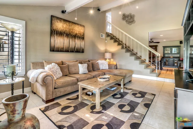 6181 Arroyo #3, Palm Springs, CA 92264
