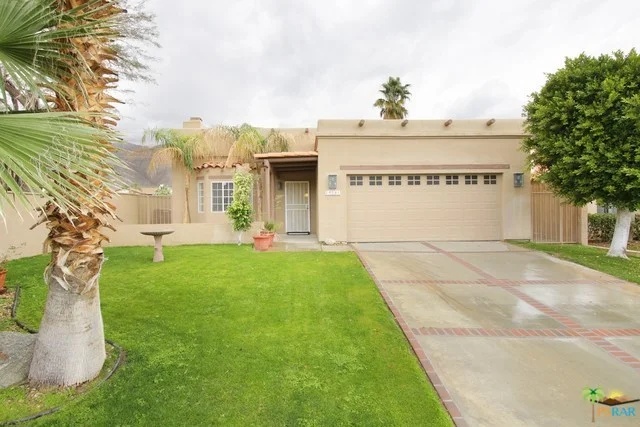 54581 Avenida Alvarado, La Quinta, CA 92253