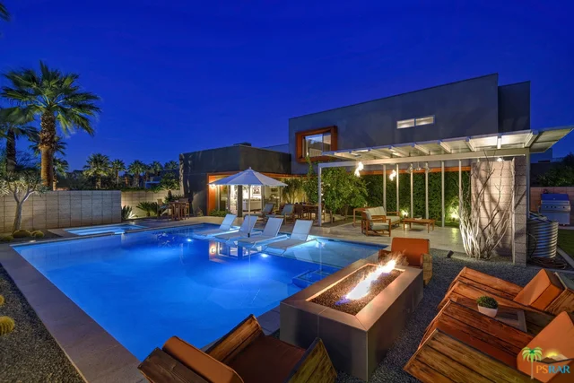 419 Dion, Palm Springs, CA 92262