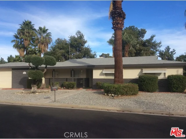 2250 Bobolink, Palm Springs, CA 92264