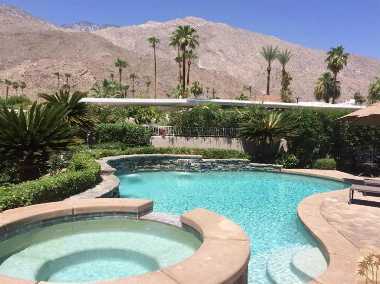 430 Avenida Palmera, Palm Springs, CA 92264