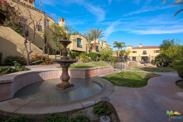 1043 Villorrio, Palm Springs, CA 92262