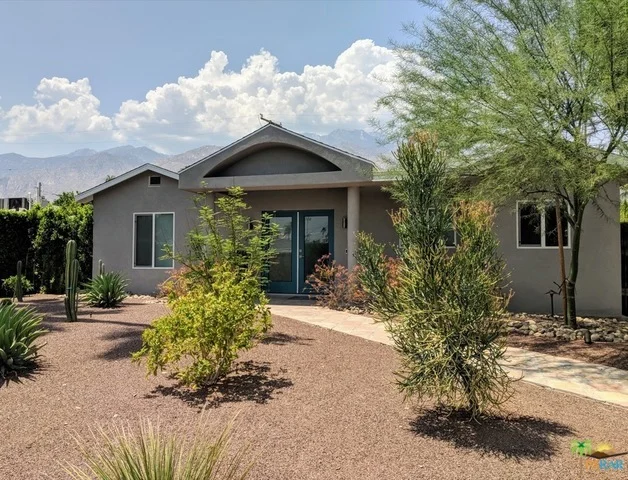 547 Calle Marcus, Palm Springs, CA 92262