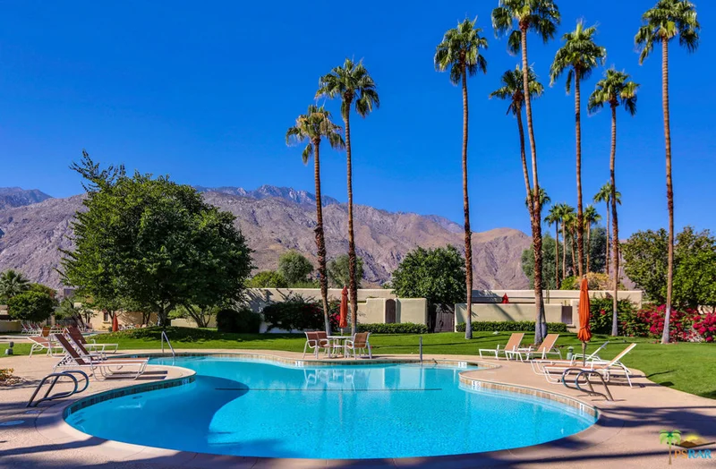433 Hermosa, Palm Springs, CA 92262