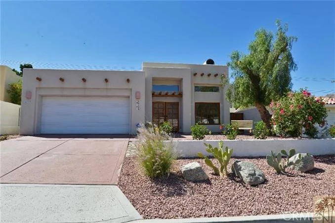 54385 Avenida Carranza, La Quinta, CA 92253