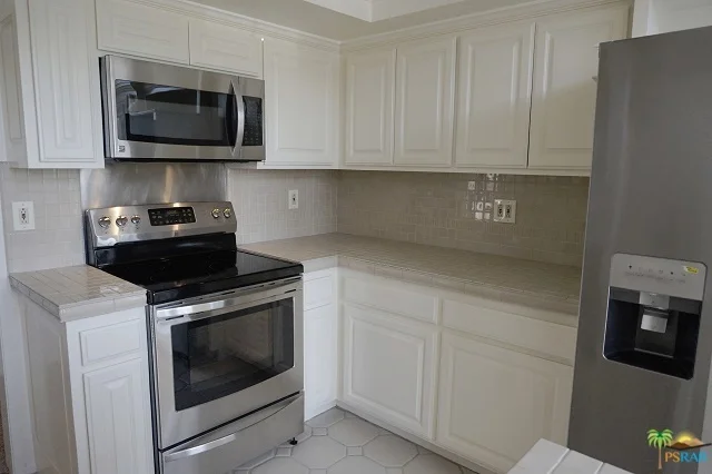 230 Bethany #334, Burbank, CA 91504