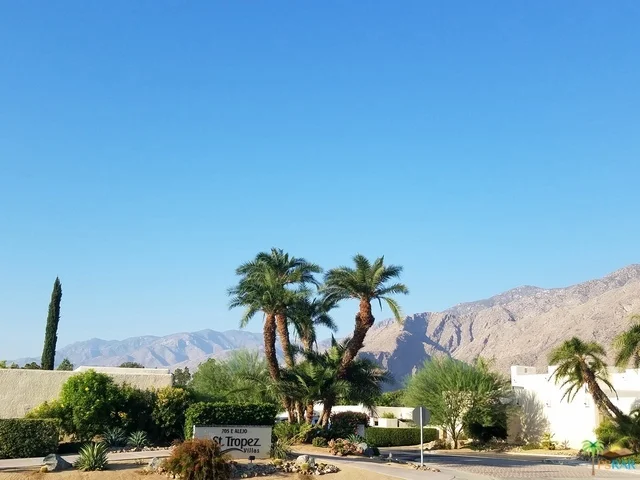 627 Violeta, Palm Springs, CA 92262