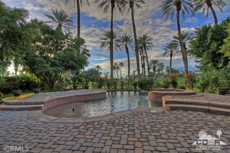 56005 Village Drive, La Quinta, CA 92253