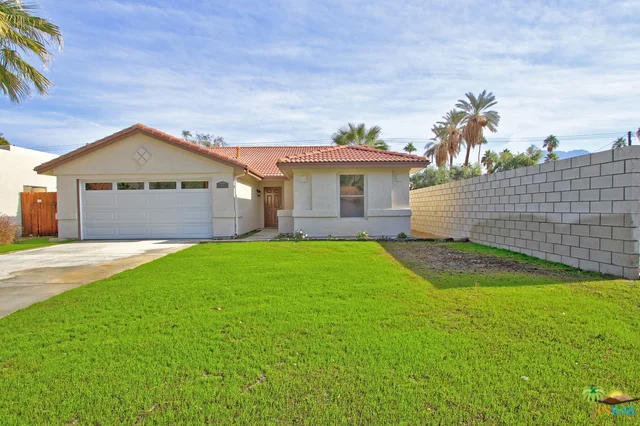 51550 Avenida Alvarado, La Quinta, CA 92253