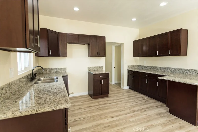 1030 Main, San Bernardino, CA 92410