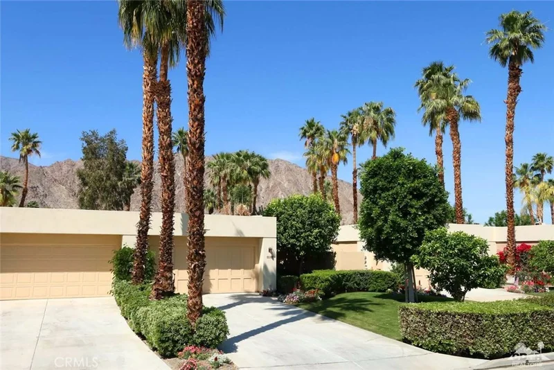 55081 Oak Hill, La Quinta, CA 92253
