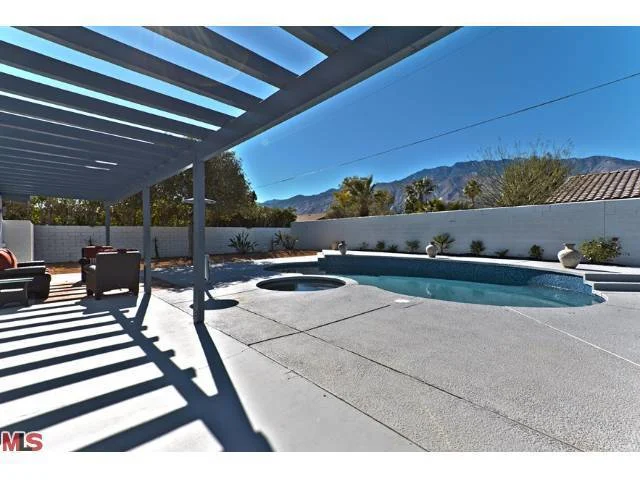 2275 Sandra, Palm Springs, CA 92262