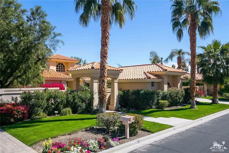 54460 Riviera, La Quinta, CA 92253