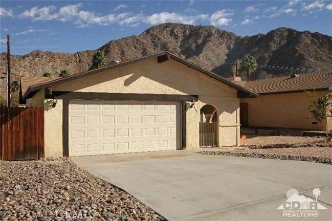 54390 Avenida Velasco, La Quinta, CA 92253