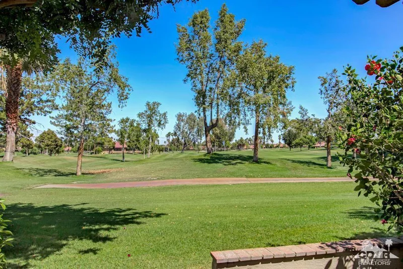 41530 Woodhaven West, Palm Desert, CA 92211