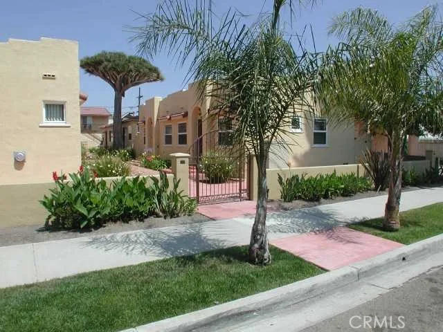4585 Campus, San Diego, CA 92116