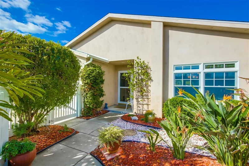 9076 Danube, San Diego, CA 92126