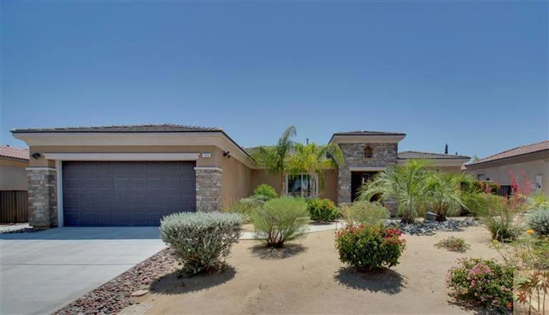105 Brisa, Palm Desert, CA 92211