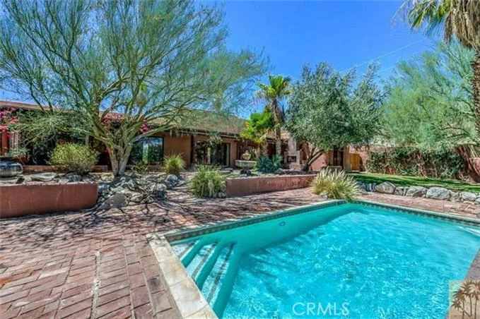 77270 Calle Tecate, La Quinta, CA 92253