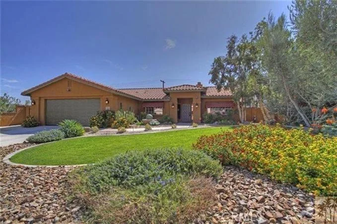 54592 Avenida Obregon, La Quinta, CA 92253