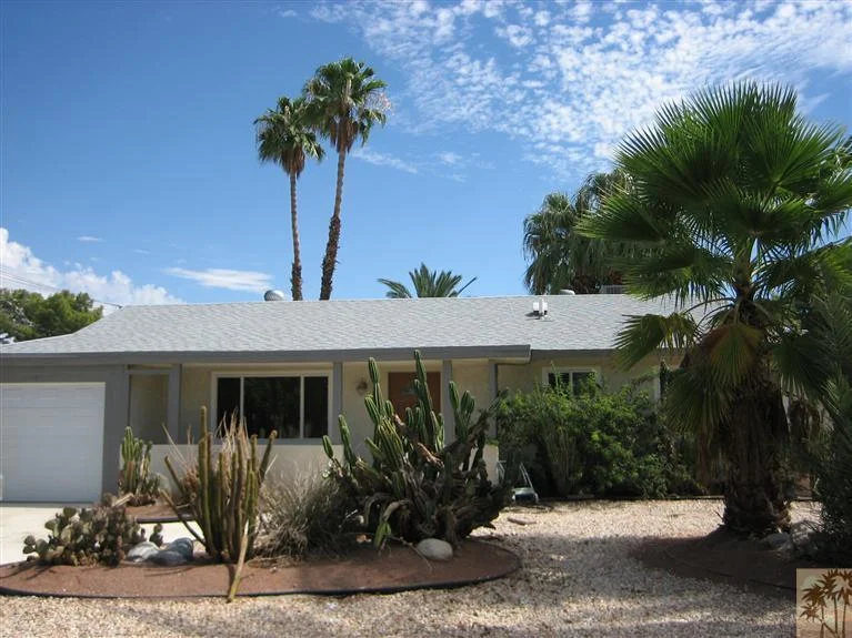 42540 Iowa, Palm Desert, CA 92211