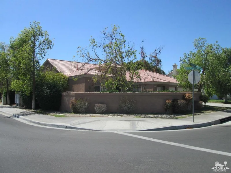 45545 Desert Air, La Quinta, CA 92253