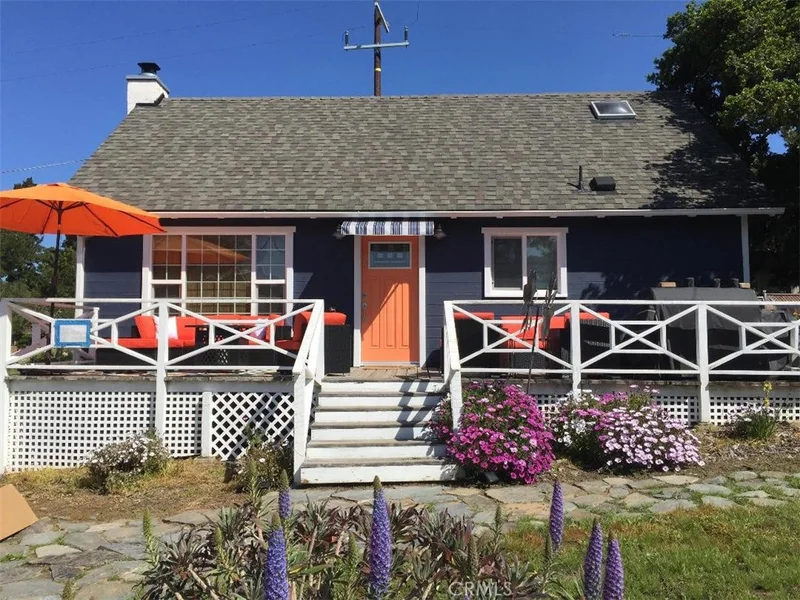 559 Warwick, Cambria, CA 93428