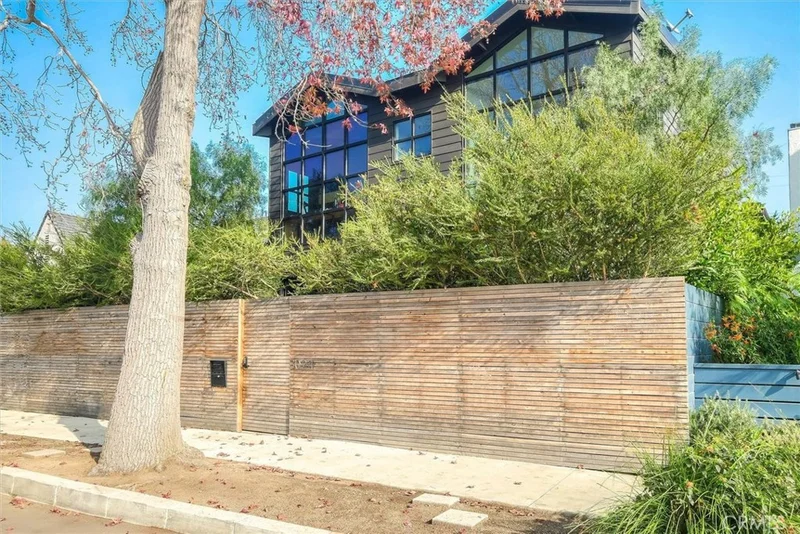 3024 Stanford, Marina Del Rey, CA 90292