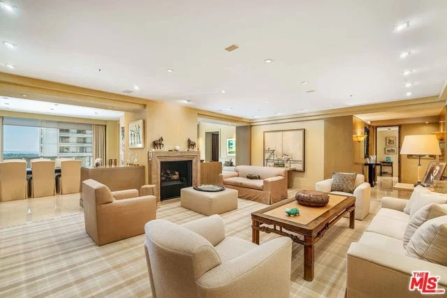 10375 Wilshire #9F, Los Angeles, CA 90024