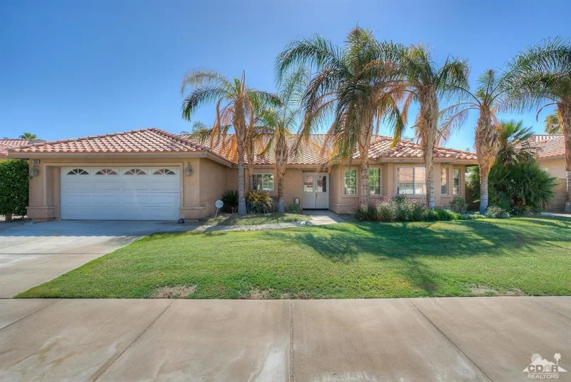 78693 Como, La Quinta, CA 92253