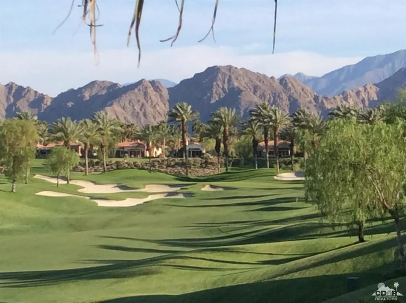 622 Mesa Grande, Palm Desert, CA 92211