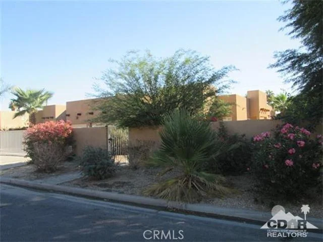 51184 Avenida Herrera, La Quinta, CA 92253
