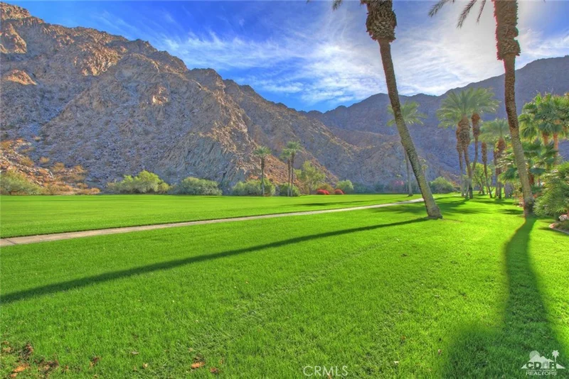 46471 Manitou, Indian Wells, CA 92210