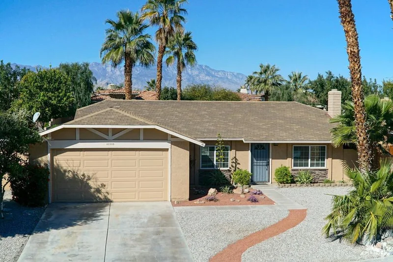 42885 Virginia, Palm Desert, CA 92211