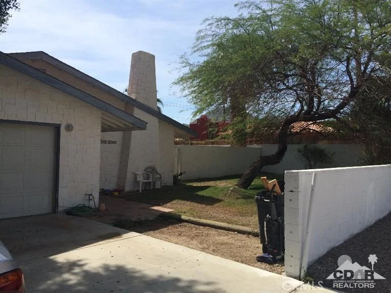 52204 Avenida Juarez, La Quinta, CA 92253