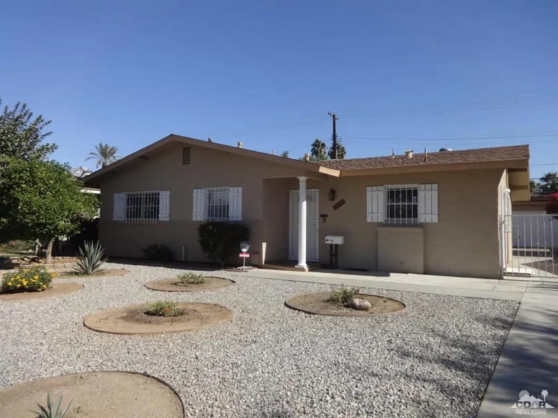 45074 Rubidoux, Indio, CA 92201