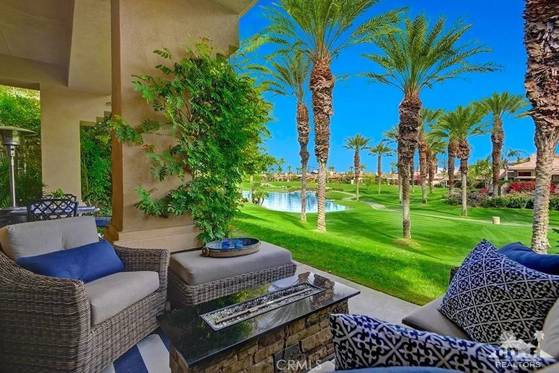 556 Desert Holly, Palm Desert, CA 92211