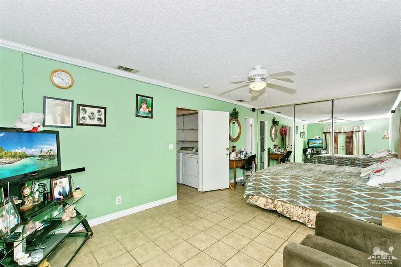 51790 Eisenhower, La Quinta, CA 92253