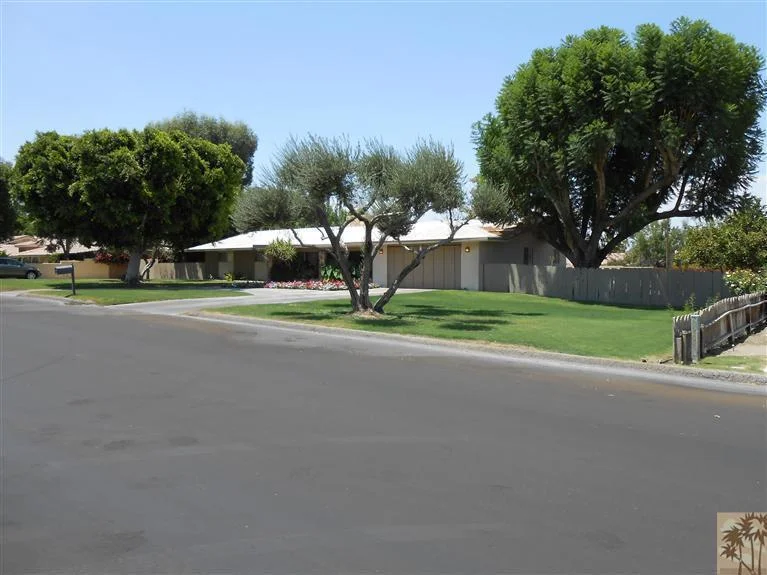 77750 Delaware, Palm Desert, CA 92211