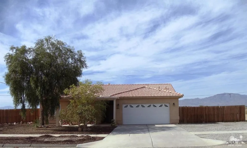 2253 Sea View, Salton City, CA 92275