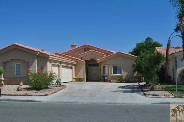 79542 Dandelion, La Quinta, CA 92253