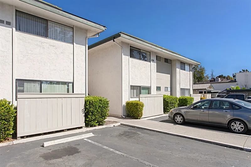 450 W Vermont Ave #704, Escondido, CA 92025