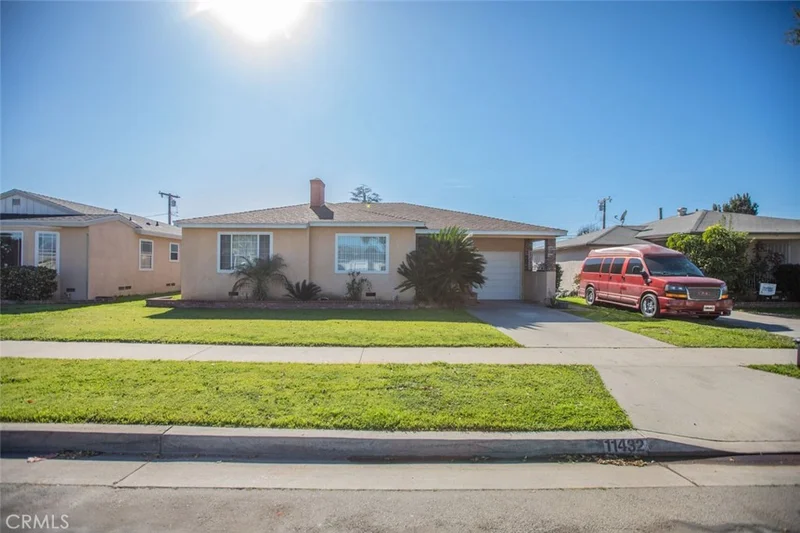 11432 Mines, Whittier, CA 90606