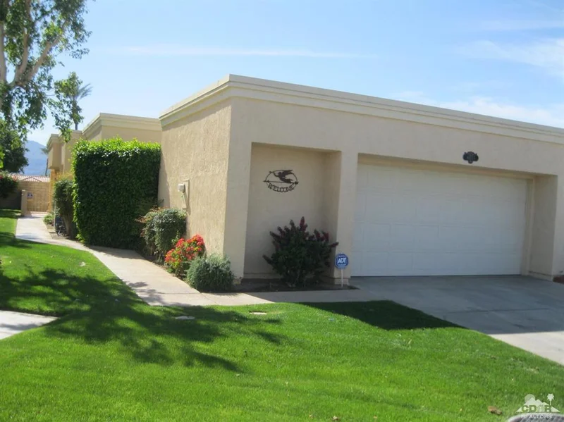 41755 Navarre, Palm Desert, CA 92260