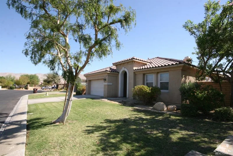 41368 Noyes, Indio, CA 92203