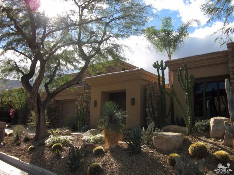 185 Kiva Drive, Palm Desert, CA 92260