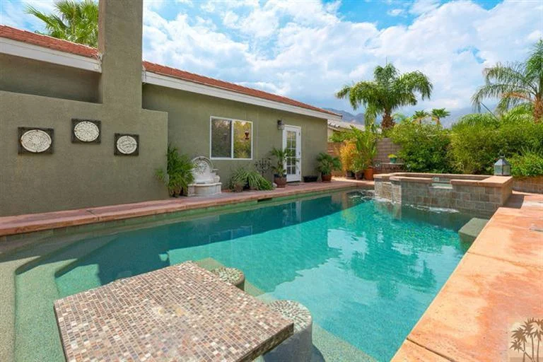 622 Daisy, Palm Springs, CA 92262