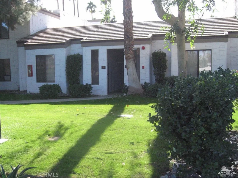 5115 Waverly #33, Palm Springs, CA 92264