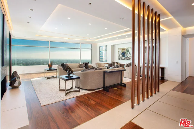 1 Century #28A, Los Angeles, CA 90067
