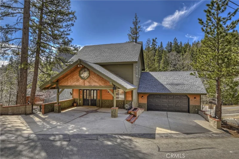 549 San Benito, Lake Arrowhead, CA 92352